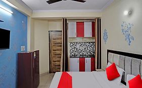 Abes Hotel 3*